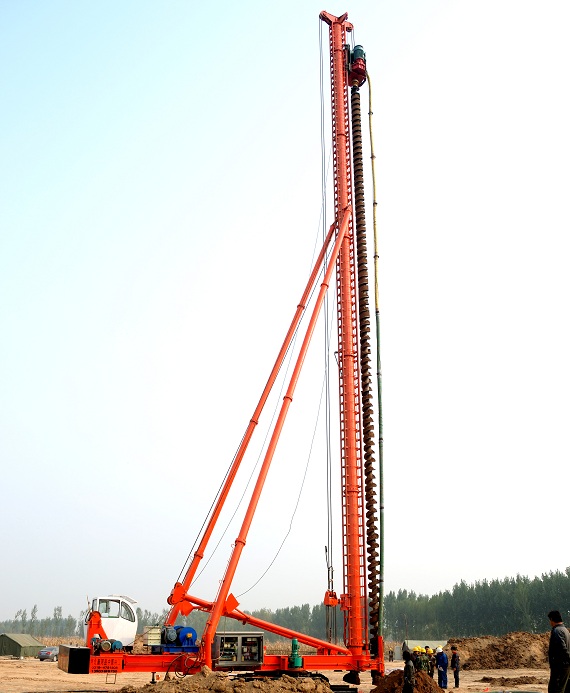 28米長（zhǎng）螺旋鑽機